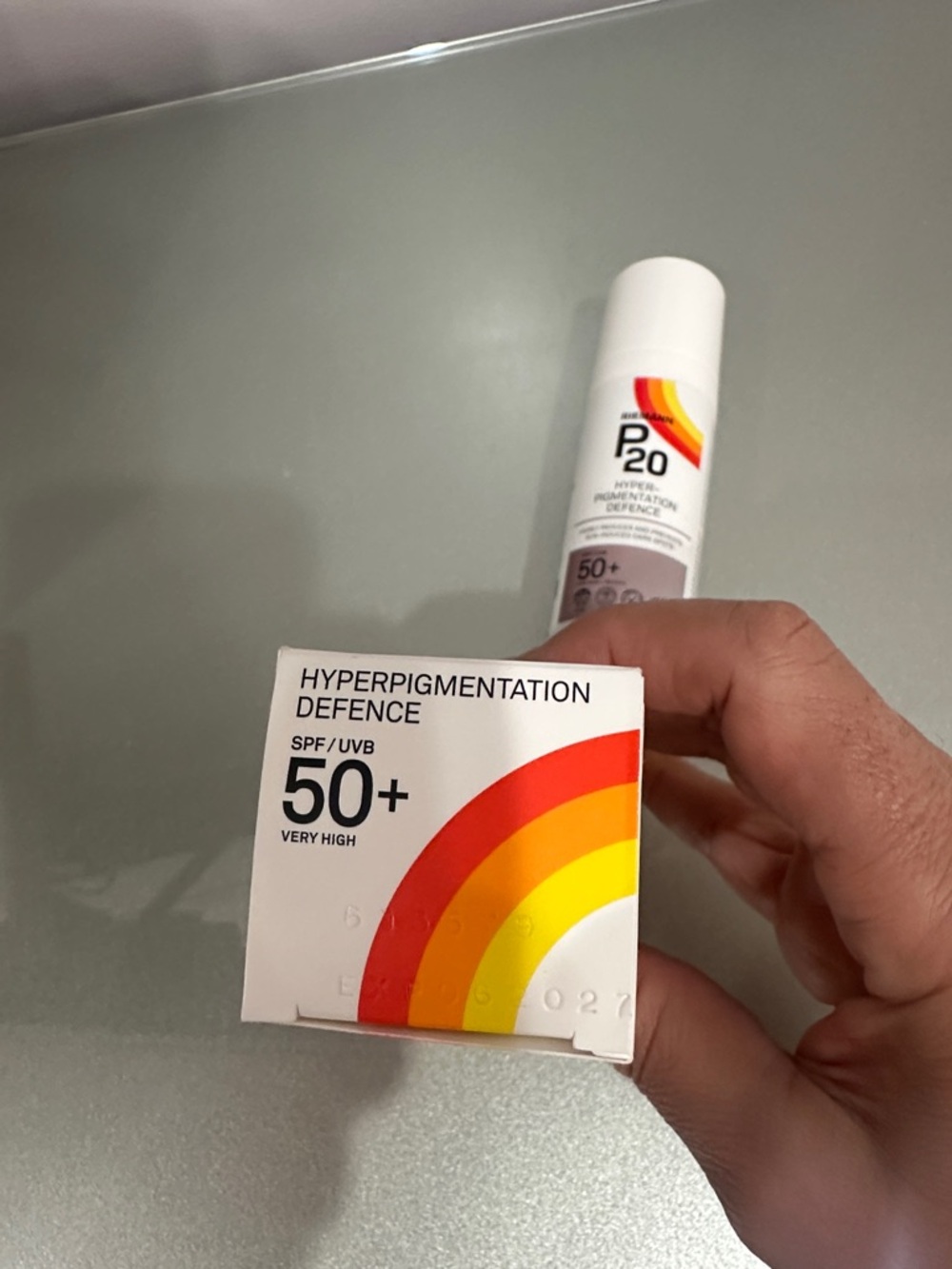 P20 Hyper-Pigmentation Defence SPF 50+ Sunscreen - White - Picture 5 of 9